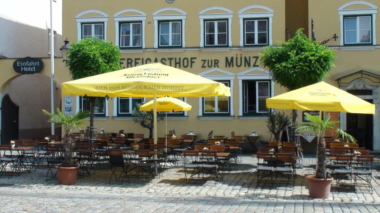 Brauereigasthof Zur Muenz Seit 1586 Günzburg Eksteriør bilde
